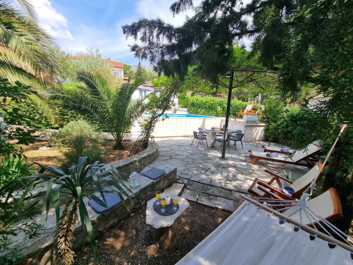 Villa Ilaria Бол Екстер'єр фото